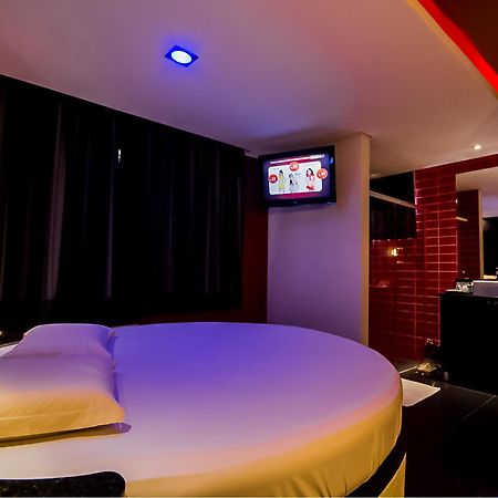Bangalo Motel By Drops (Adults Only) Санта-Мария Номер фото