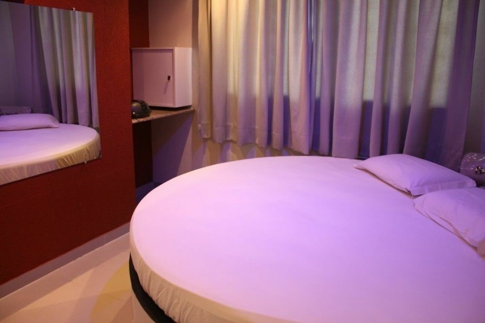 Bangalo Motel By Drops (Adults Only) Санта-Мария Экстерьер фото
